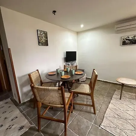 Casa de Férias Paraiso De La Luz, Casa 2 Bedrooms, Private Kitchen & Bathroom Cádis